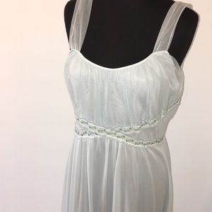 Gorgeous vintage blue nightgown by Radcliffe